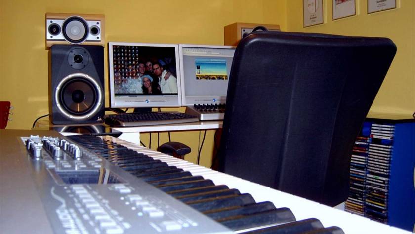 Sunteem records - historie