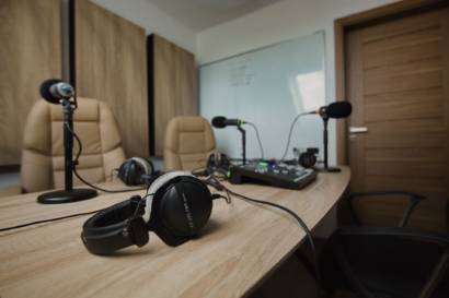 Sunteem records - podcastové studio Bystřice pod Lopeníkem