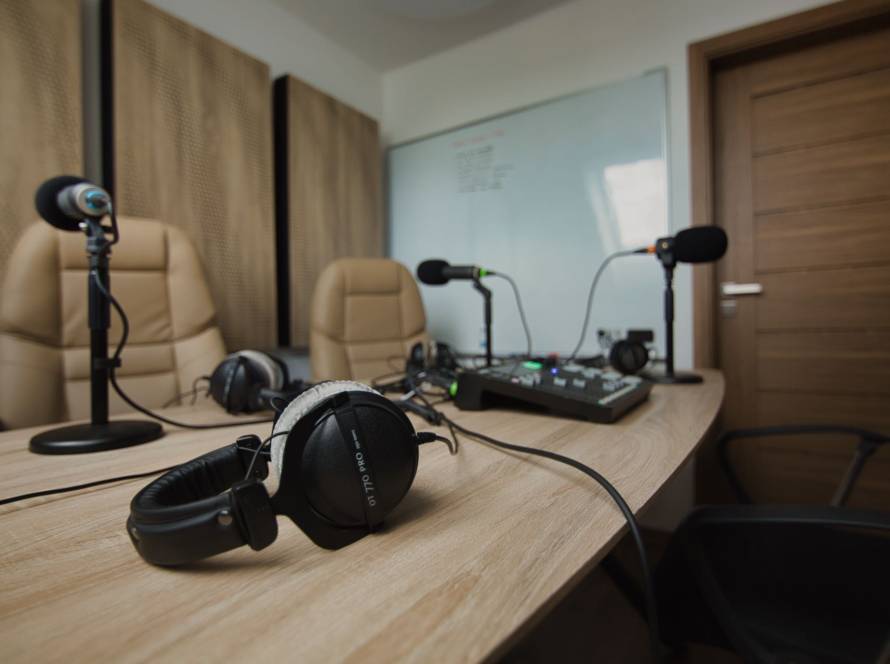 Sunteem records - podcastové studio Bystřice pod Lopeníkem